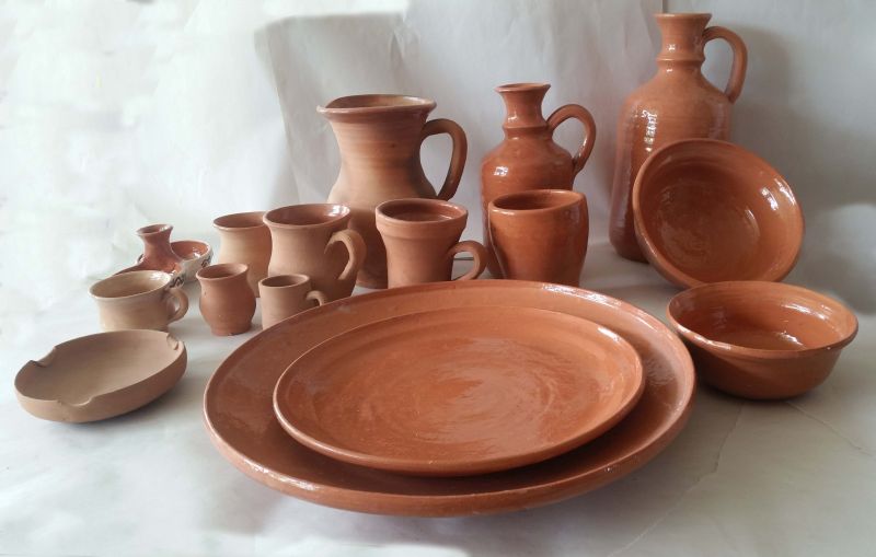 Set HORECA 81 Piese Ceramica De Horezu Smalt Exterior Fara Model 